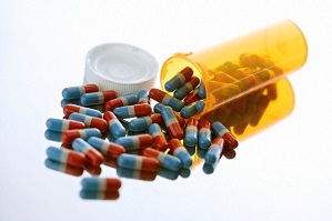 Image of pills and pill bottle.